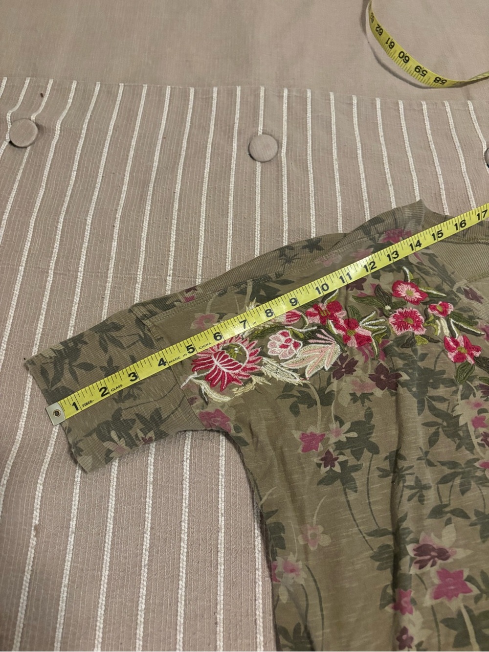 Sundance Camo Embroidered Top - Picture 9 of 9